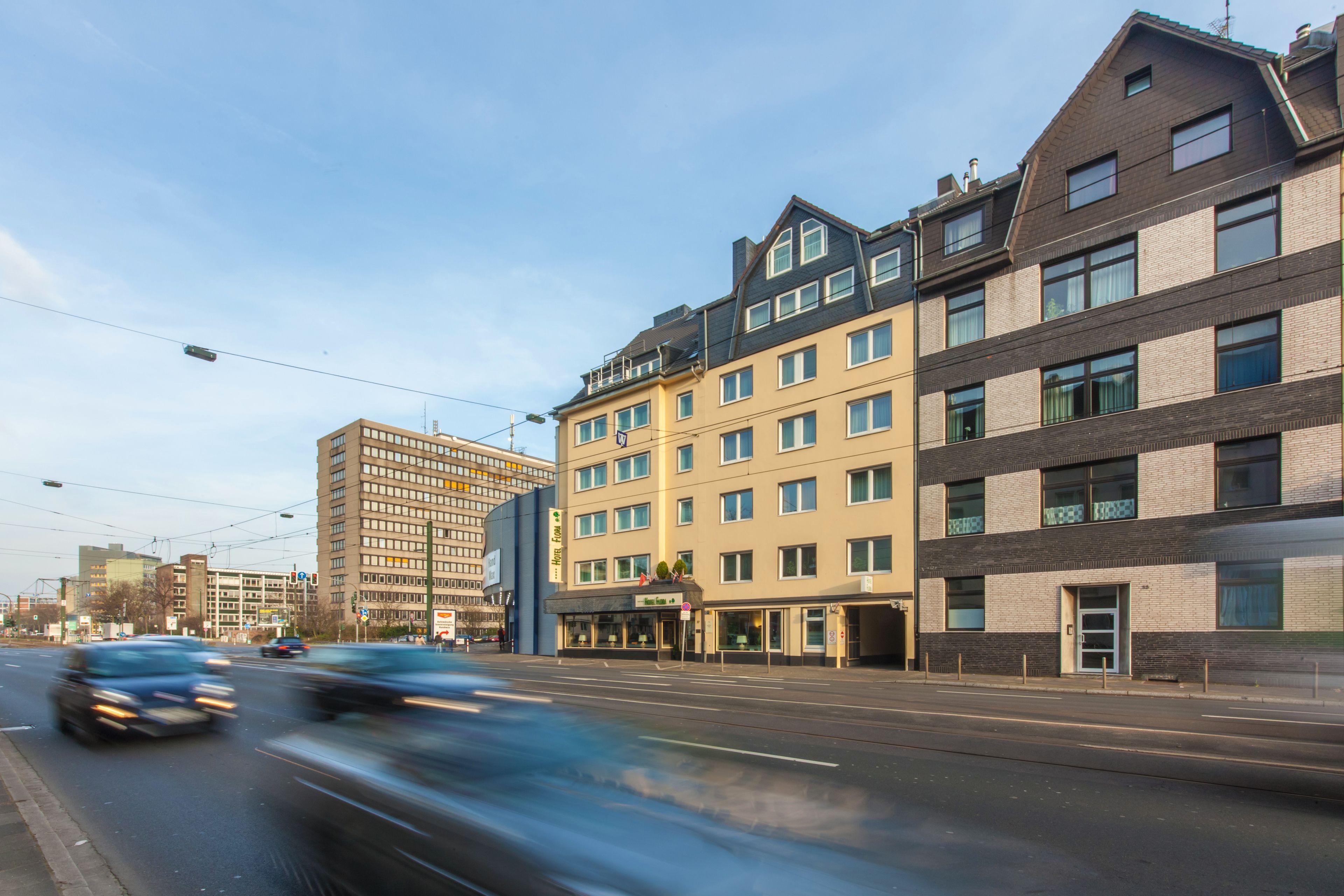 Hotel Flora Duesseldorf - Dusseldorf — Foto’s 1